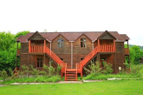 Azerbaijan Hotel | Güney Meşə