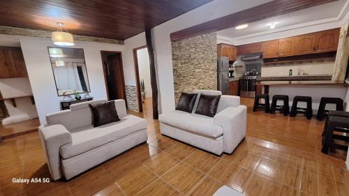 Puerto Ayora Apartment | Galápagos Volcanic House