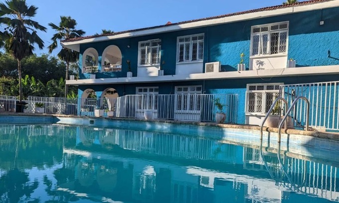 Masaki Hotel | Gallivanters Hostel