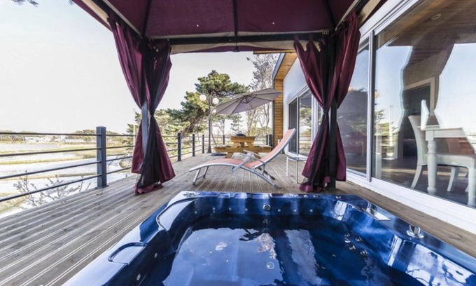 Gangneung House | Gangneung Solbit Pension