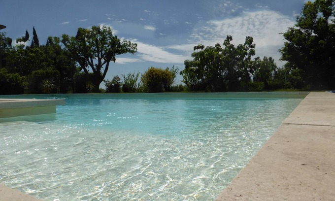 Violes Bed & Breakfast | Garden apartment in chambre d'hôtes with swimming pool