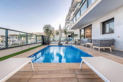 Tiberias Apartment | Garden Apartment Swimming Over the Lake