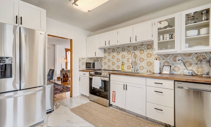 West Colorado Springs Apartment | Garden Base A