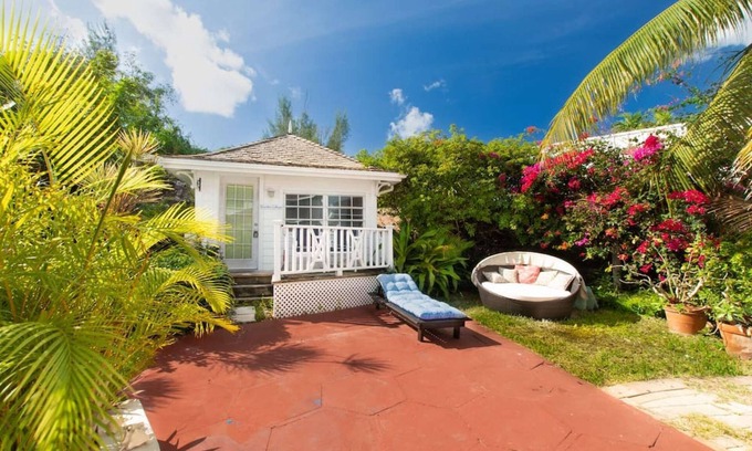 Nassau Apartment | Garden Cottage - Oceanfront -