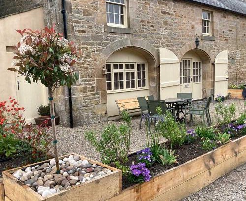 Hallington House | Gardeners Cottage