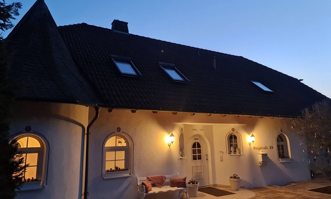Nuedlingen Apartment | GardenView Apartments & Suites
