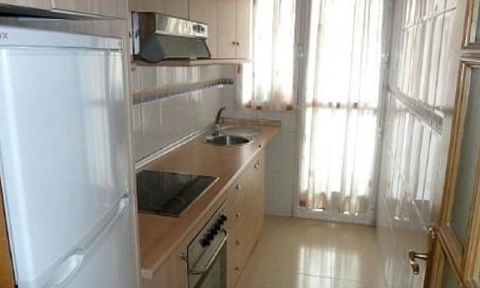 Garrucha Apartment | Garrucha, 2 bedroom apartment 200 meters from the sea, garage, air conditioning
