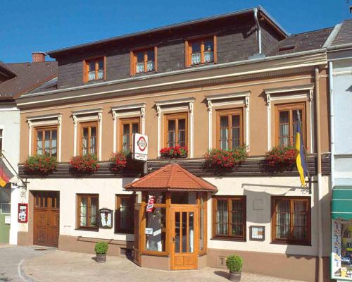 Gloggnitz Hotel | Gasthof Maurer