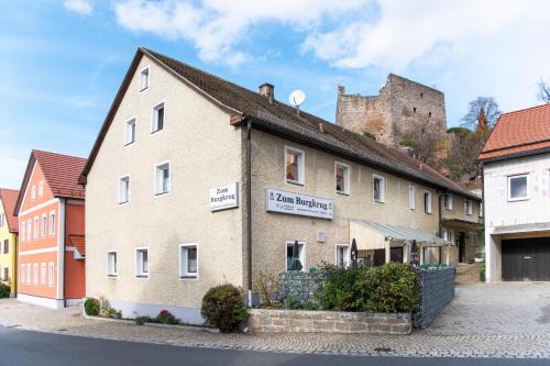 Leuchtenberg Hotel | Gasthof Zum Burgkrug