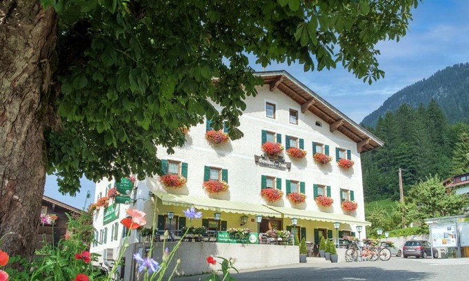 Sankt Jakob in Haus Hotel | Gasthof zur Post - Hauserwirt