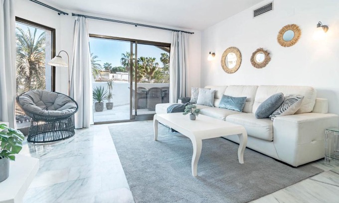 Marbella Apartment | GBH - Casa Golden beach by Roomservices