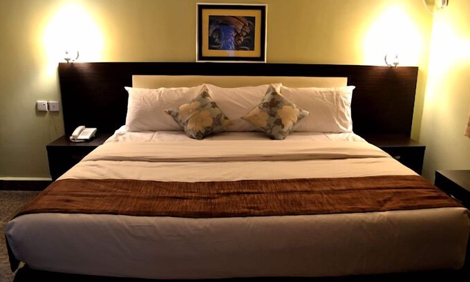 Abuja Hotel | GEESE HOTEL