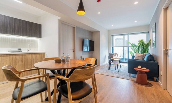 Reducto Apartment | geko| Zaboo 2BR steps to Malecon, unbeatable area