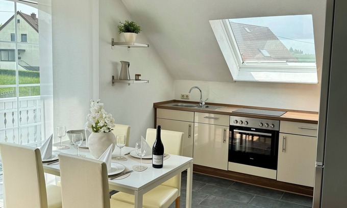 Nohfelden Apartment | Gemütliche Ferienwohnung in Unmittelbarer Seenähe