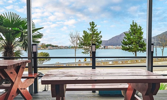 Geoje House | Geoje Youngsu Pension