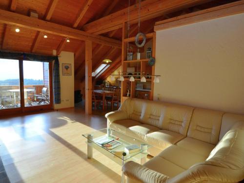 Stocking Apartment | Geräumige Ferienwohnung in Stocking in Waldnähe