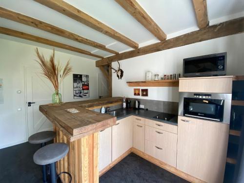 Schieder-Schwalenberg Apartment | Geräumiges Ferienhaus im Teutoburger Wald, cleaning included