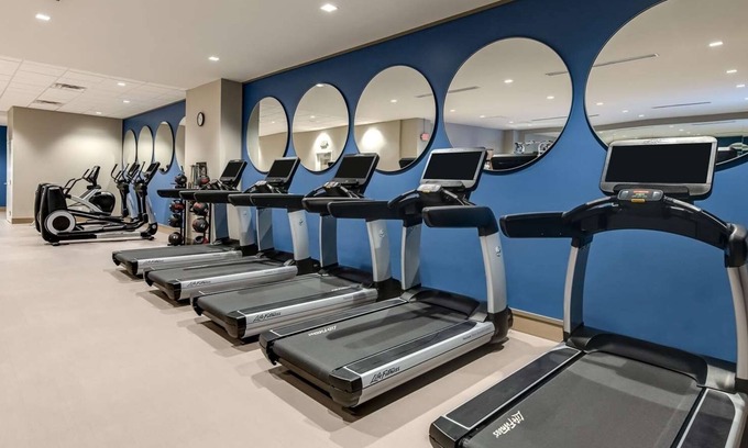 Downtown Columbus Resort | Get Ready for Blissful Getaway! 4 Posh Units, Pet-Friendly