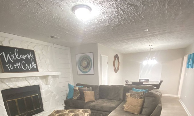 Riverdale House | Getaway Oasis