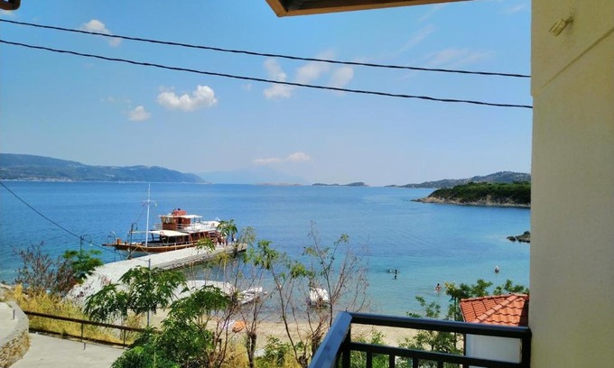 Aristotelis Apartment | Gianni's Apartment 1 by the Sea