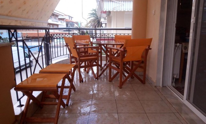 Paralia Dionysiou Apartment | Giannis house