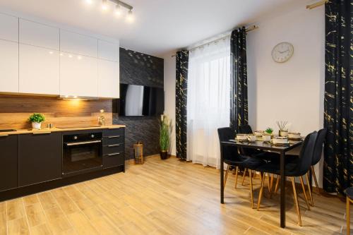 Gorzow Wielkopolski Apartment | Gicek Apartament 15A bezpłatny PARKING Faktura VAT 4 osobowy K-S SSE