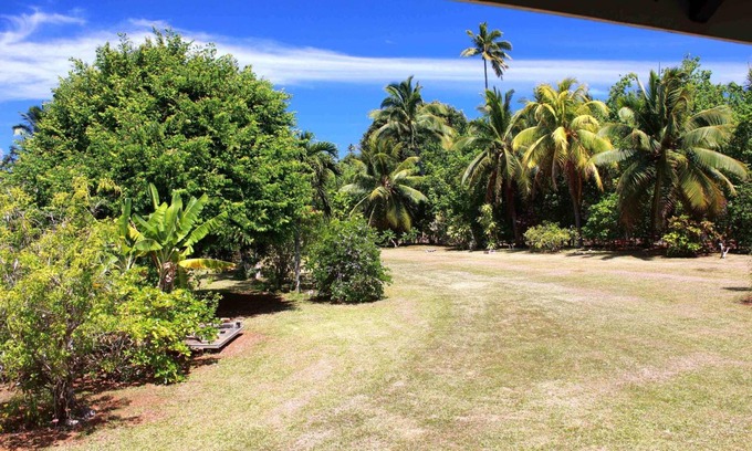 Aitutaki Hotel | Gina's Garden Lodges