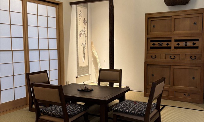 Gion Ski Chalet | Gion House - Renovated traditional house tucked away in Gion