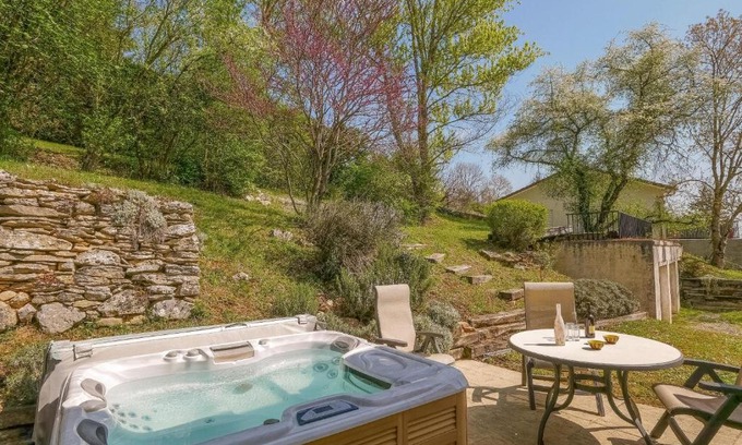 Dizimieu Villa | Gite des Marronniers