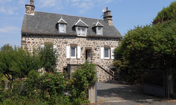 Fontanges Cottage | Gite Fontanges, 3 bedrooms, 6 persons