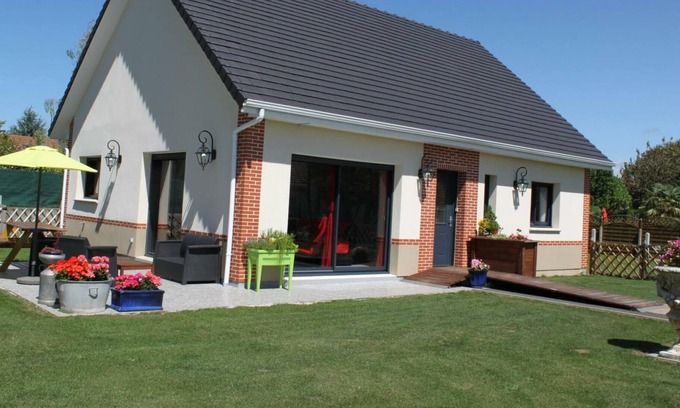 Octeville-sur-Mer House | Gite Octeville-sur-Mer, 2 bedrooms, 5 persons