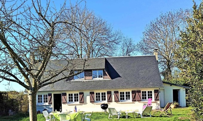Thil-Manneville House | Gite Thil-Manneville, 2 bedrooms, 4 persons