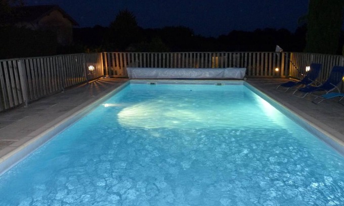 Vergt Cottage | Gite Vergt, 2 bedrooms, 4 persons