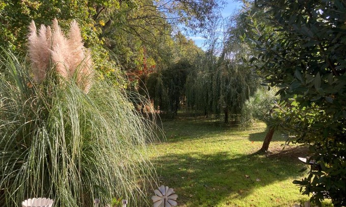 Louhans House | GITE Voie Verte , jardin, CV LOUHANS