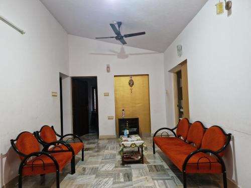 Adyar Apartment | Gladsvilla