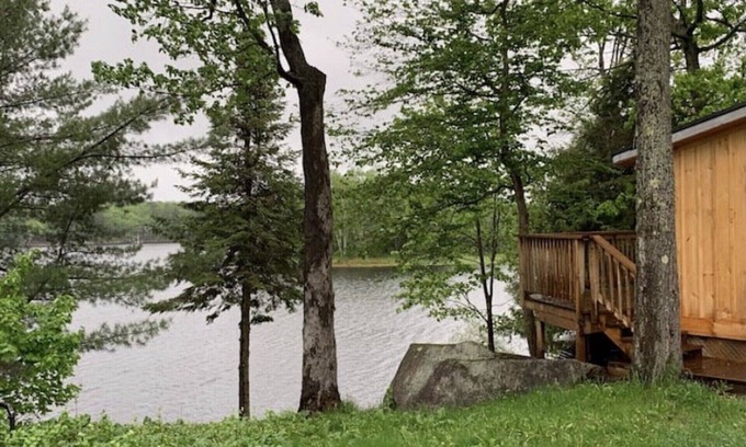 Muskoka Lakes Cabin | Glamp Muskoka-8 Cabins on Brandy Lake