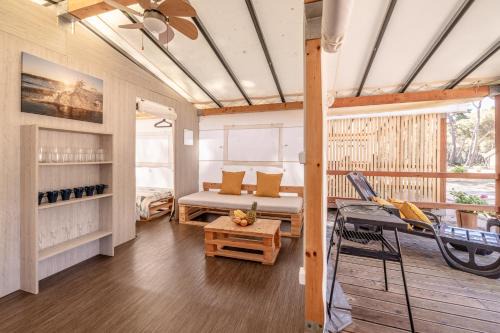 Cove Murtar Resort | Glamping Tents | Losinj | Camp Čikat