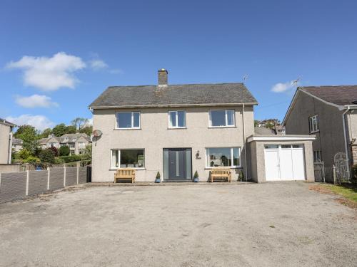 Rhyd-y-clafdy House | Glan Aber