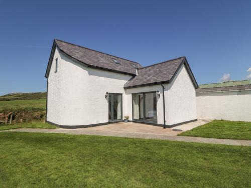 Cylch-Y-Garn House | Glan Yr Afon