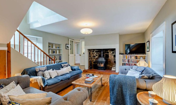 Chathill House | Glebe Farmhouse