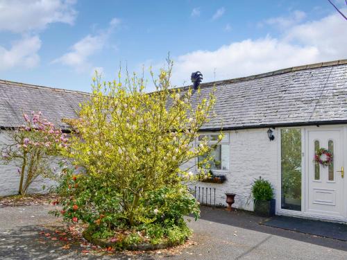 Brampton House | Glendale Cottage