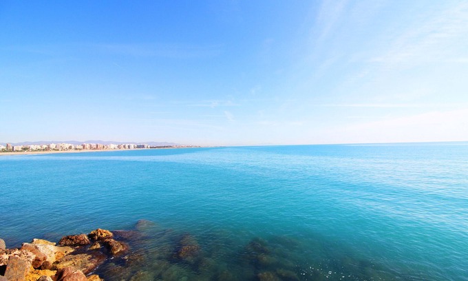 Sagunto Apartment | Global Properties: apartment on the beach of Puerto de Sagunto