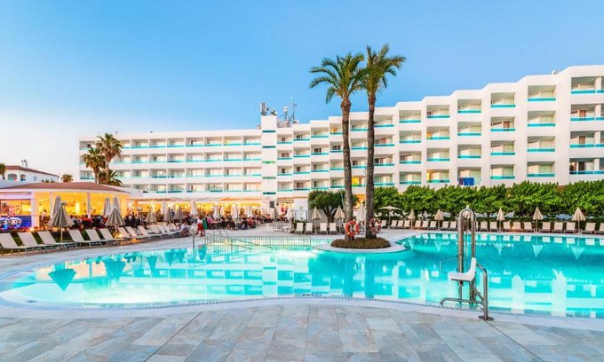 Cala Blanca Hotel | Globales Mediterrani
