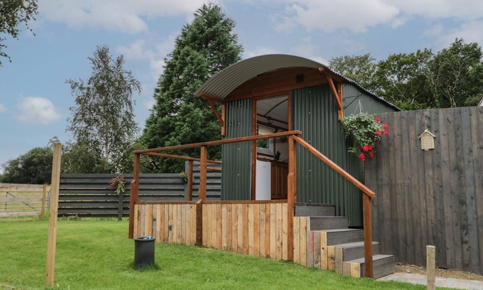 Bangor Cottage | Glyder Fach