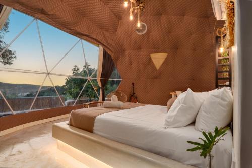 Monopari Other | Gogna luxury domes