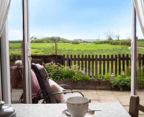 Aberaeron House | Goitre Bach Llwyncelyn