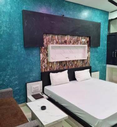 Malpura Hotel | Gokul Hotel