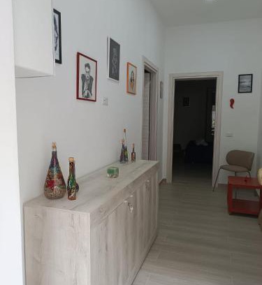 Naples Apartment | Gold House