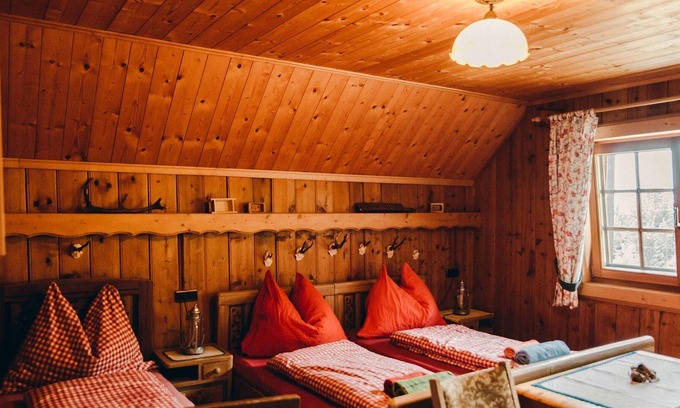 Millstatt Cabin | Goldeck - 3-bettzimmer mit Westbalkon - Alexanderhütte