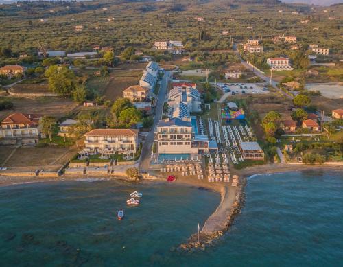 Drosia Hotel | Golden Coast Beachfront Resort
